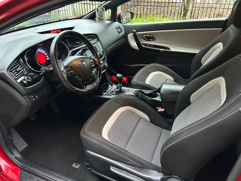 Kia pro_cee`d 1.6 crdi