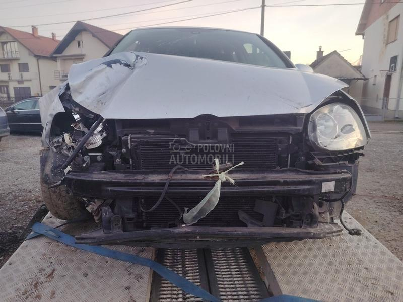 Volkswagen Golf 5 1,6