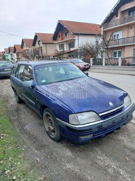 Opel Omega 