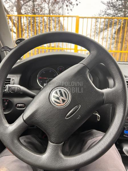 Volkswagen Passat B5.5 