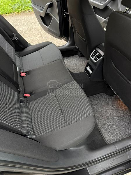 Škoda Octavia 1.6TDI/XENON/F-ULL