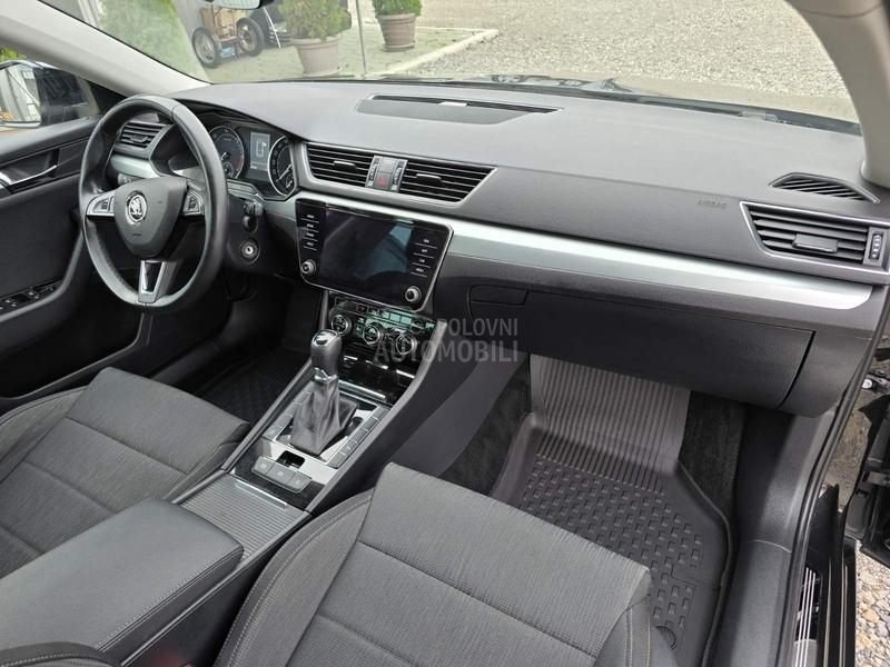 Škoda Superb 2.0 TDI DSG T O P