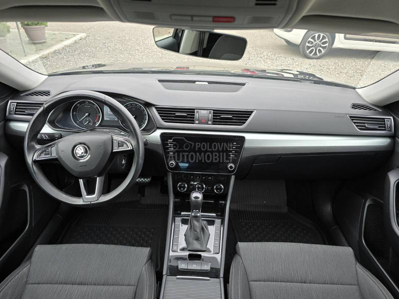 Škoda Superb 2.0 TDI DSG T O P