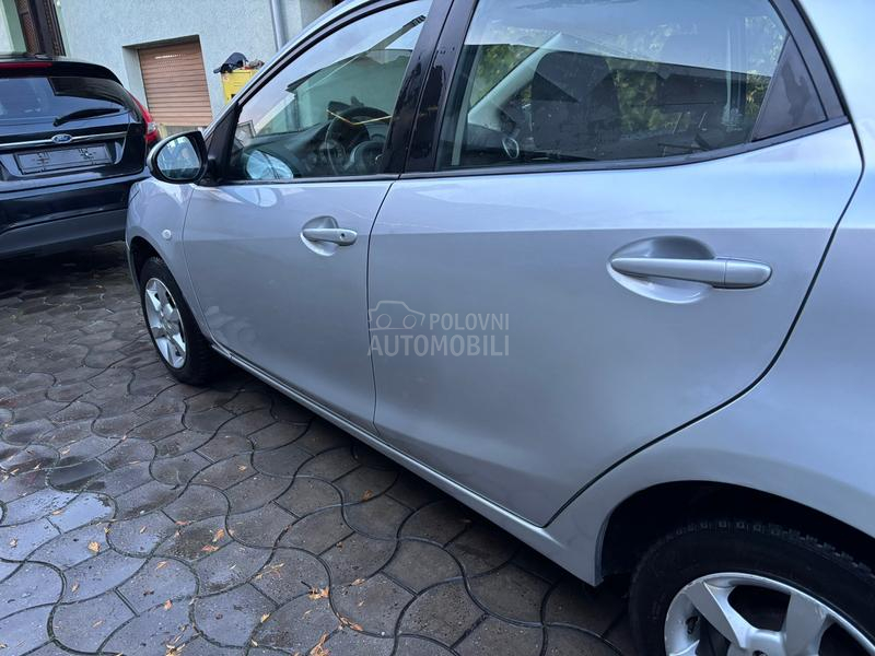 Mazda 2 1.3 CH