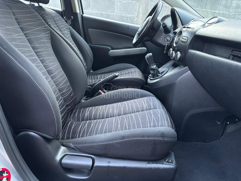 Mazda 2 1.3 CH