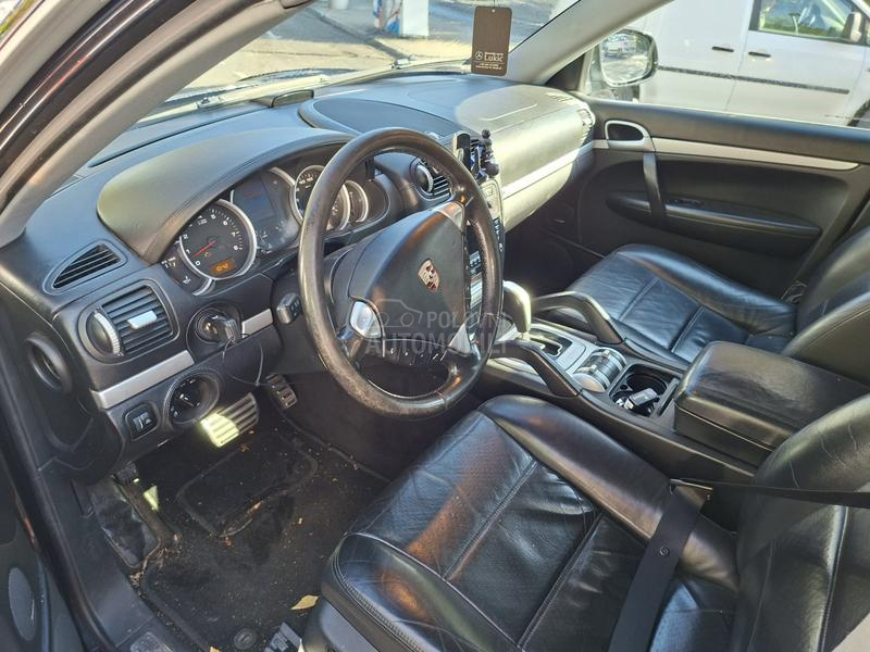 Porsche Cayenne S
