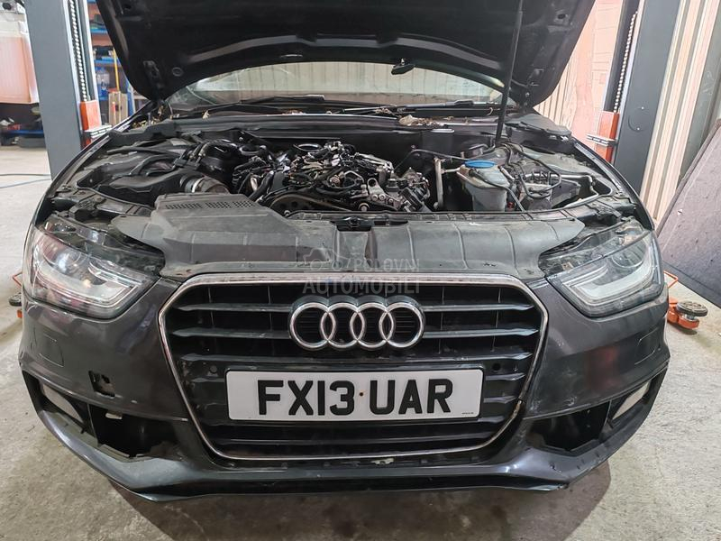 Audi A4 -  kompletan auto u delovima