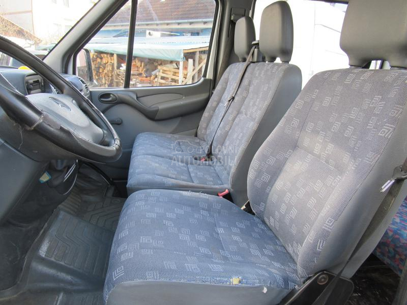 Mercedes Benz Sprinter 311