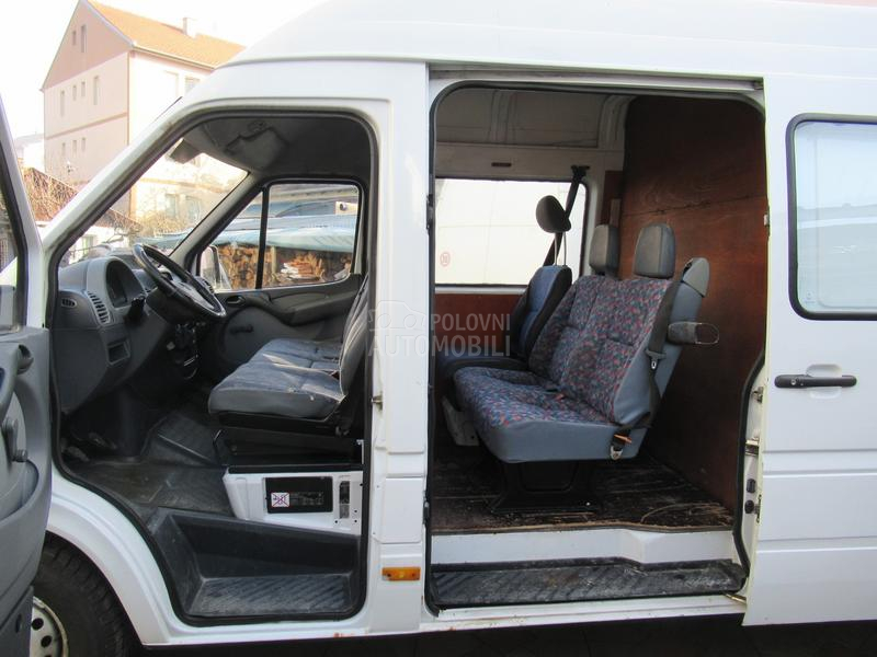 Mercedes Benz Sprinter 311