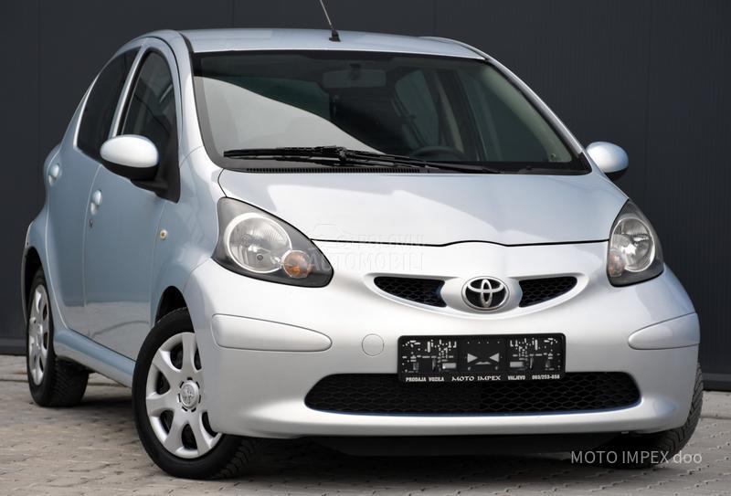 Toyota Aygo 1.4 D / ODLIČNA
