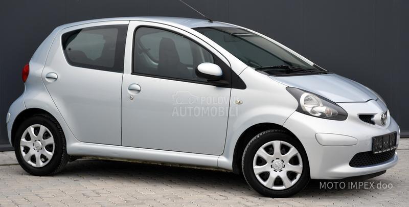 Toyota Aygo 1.4 D / ODLIČNA