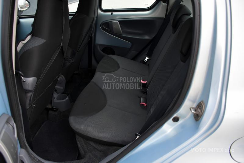 Toyota Aygo 1.4 D / ODLIČNA