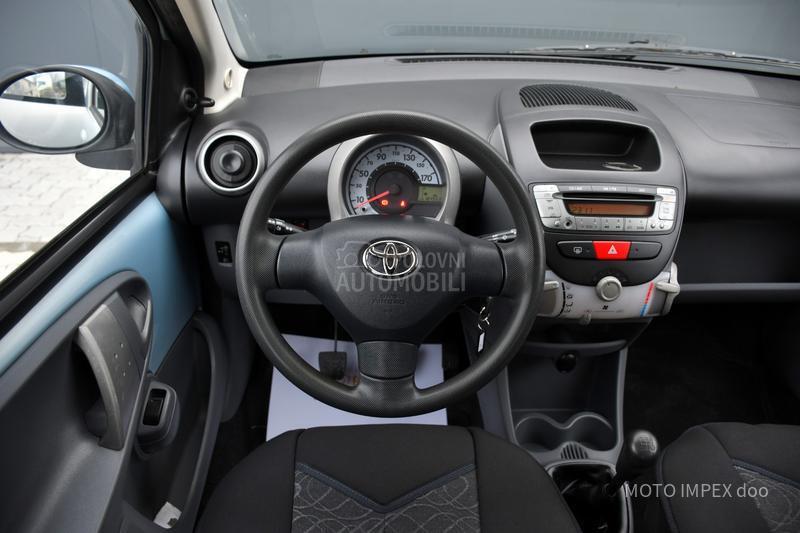 Toyota Aygo 1.4 D / ODLIČNA