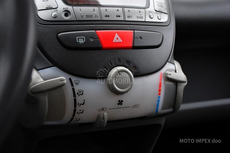 Toyota Aygo 1.4 D / ODLIČNA