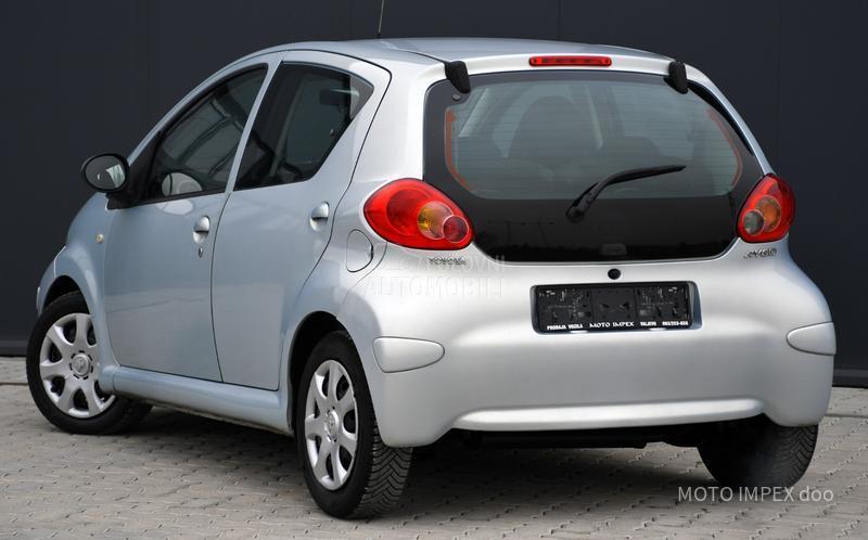 Toyota Aygo 1.4 D / ODLIČNA