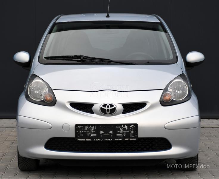 Toyota Aygo 1.4 D / ODLIČNA