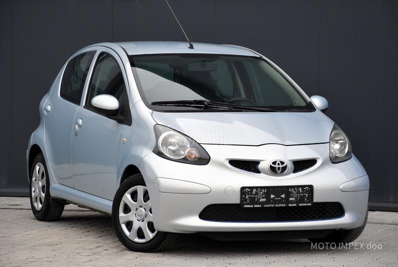 Toyota Aygo 1.4 D / ODLIČNA