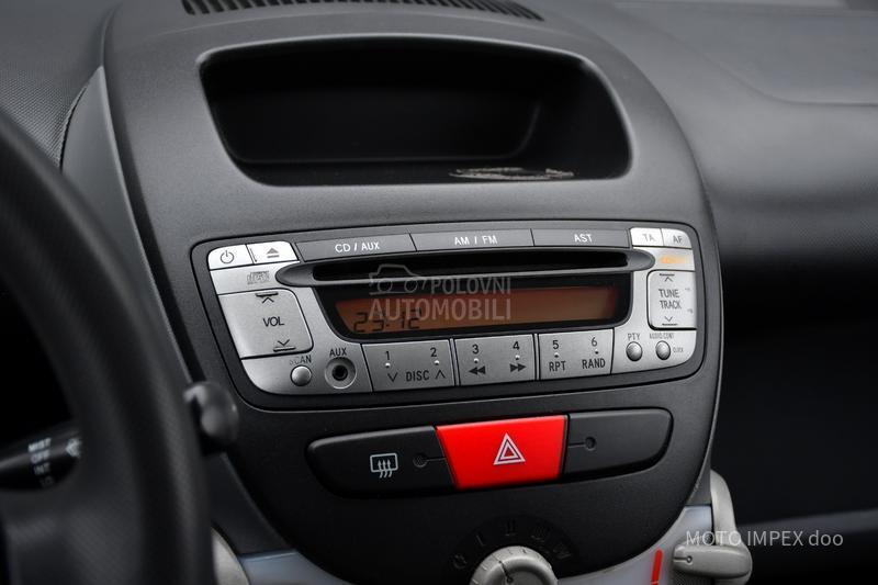 Toyota Aygo 1.4 D / ODLIČNA