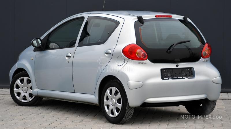 Toyota Aygo 1.4 D / ODLIČNA