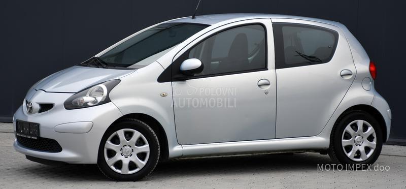 Toyota Aygo 1.4 D / ODLIČNA