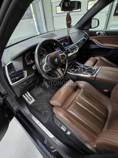 BMW X5 M50d