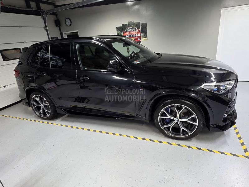 BMW X5 M50d