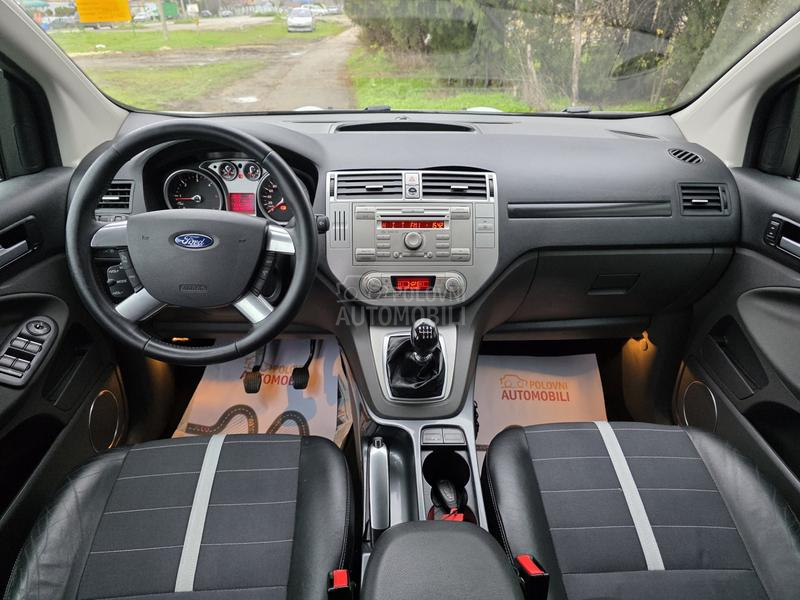 Ford Kuga TITANIUM LED