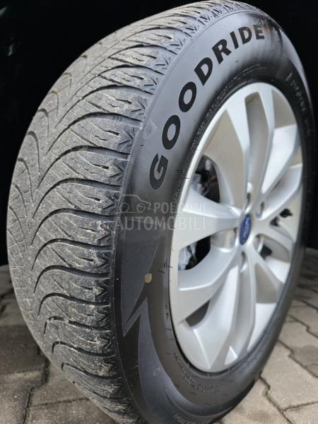 Ford Kuga TITANIUM LED