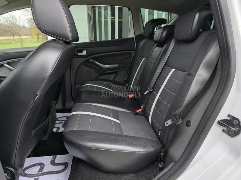 Ford Kuga TITANIUM LED