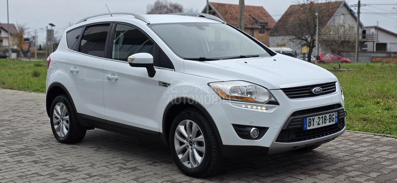 Ford Kuga TITANIUM LED