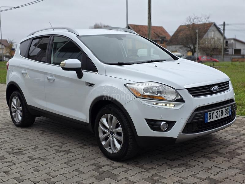 Ford Kuga TITANIUM LED