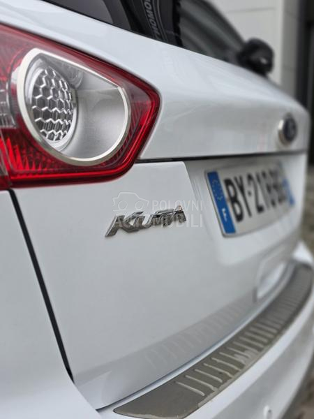 Ford Kuga TITANIUM LED