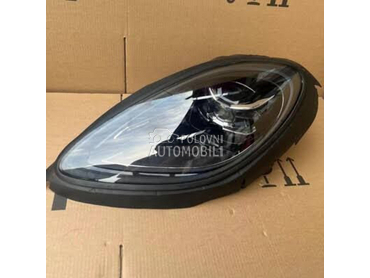 Levi far za Porsche Macan od 2018. do 2024. god.