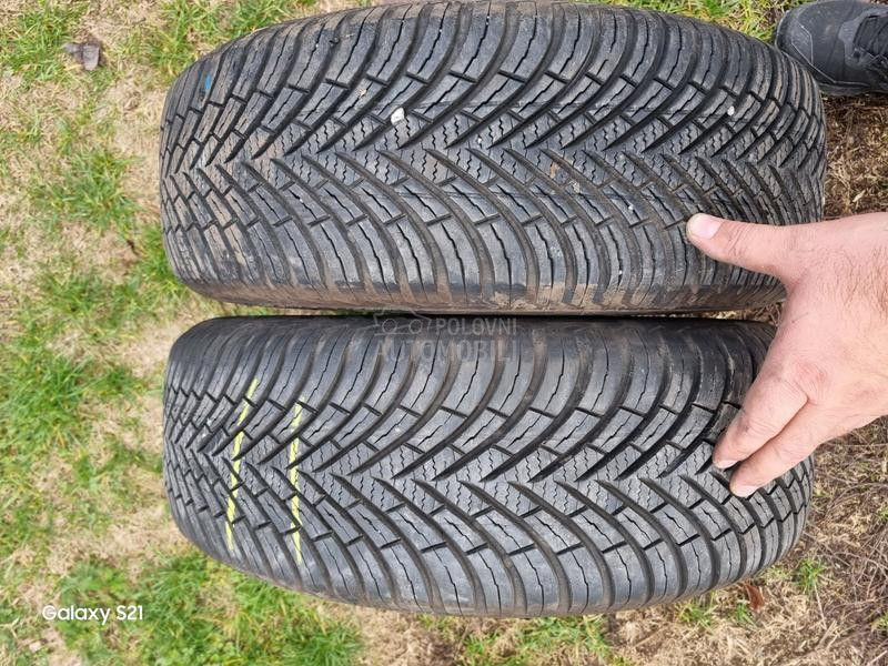 Vredestein 195/60 R15 Zimska