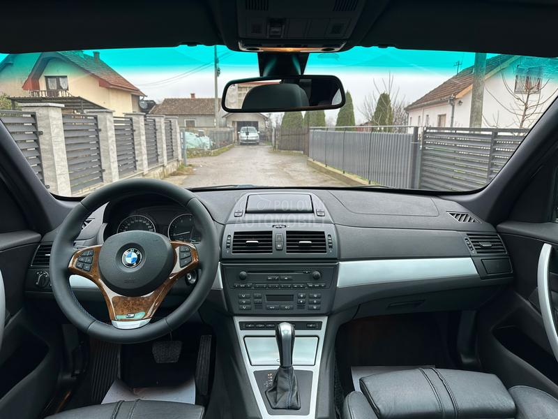 BMW X3 Mpaket/4x4/šib/pano