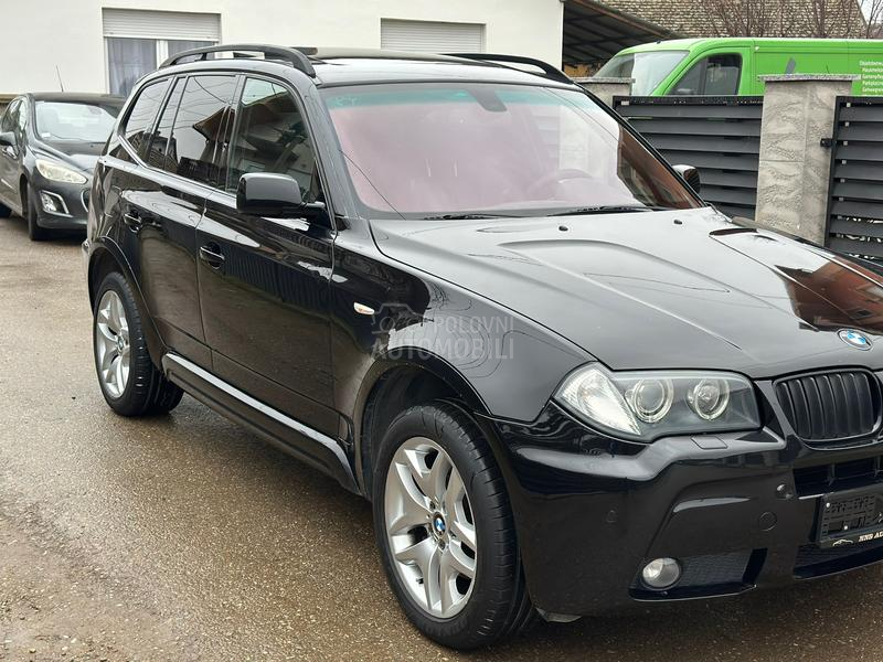 BMW X3 Mpaket/4x4/šib/pano