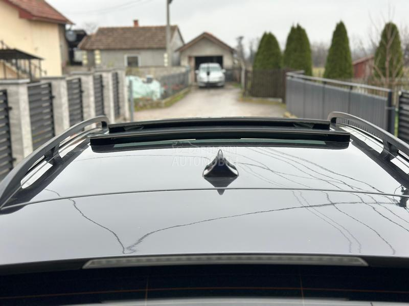 BMW X3 Mpaket/4x4/šib/pano