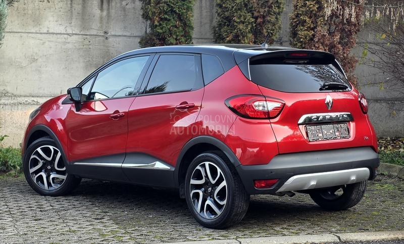 Renault Captur HELLY HANSEN/AUT/CH