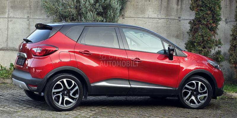 Renault Captur HELLY HANSEN/AUT/CH