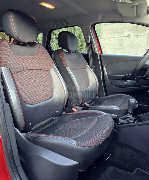 Renault Captur HELLY HANSEN/AUT/CH