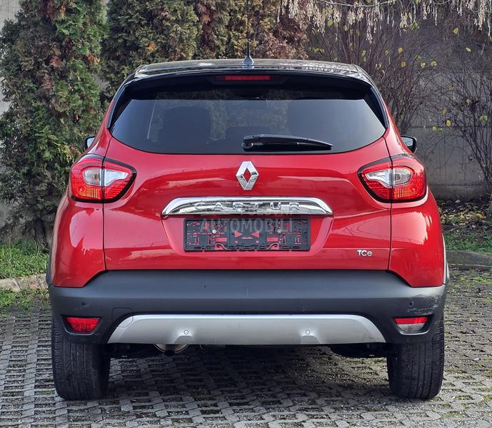 Renault Captur HELLY HANSEN/AUT/CH