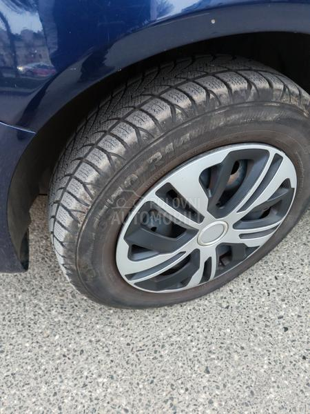 Škoda Fabia 1.2 12 v sa pli