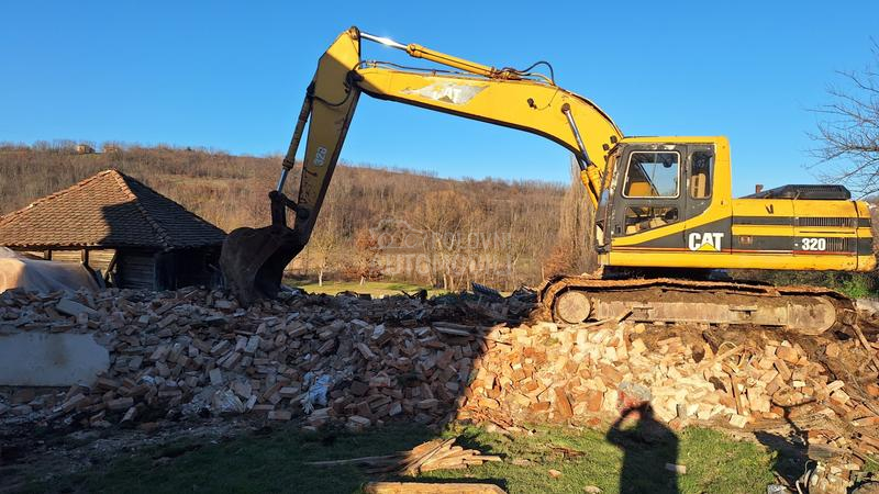 CAT 320