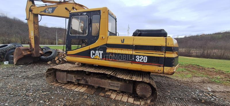 CAT 320