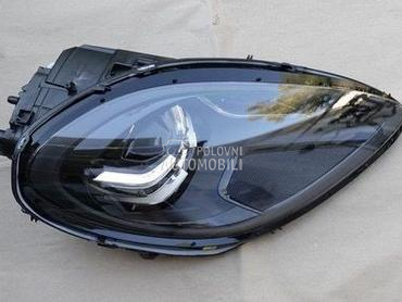 Desni far za Porsche Macan od 2018. do 2024. god.