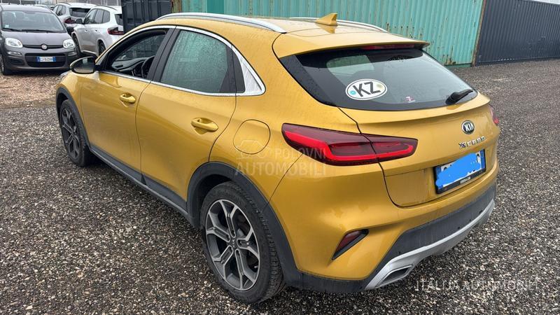 Kia XCeed 1.6CRDI NAV/LED/KAM
