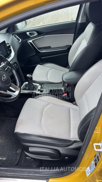 Kia XCeed 1.6CRDI NAV/LED/KAM