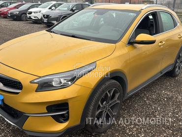 Kia XCeed 1.6CRDI NAV/LED/KAM