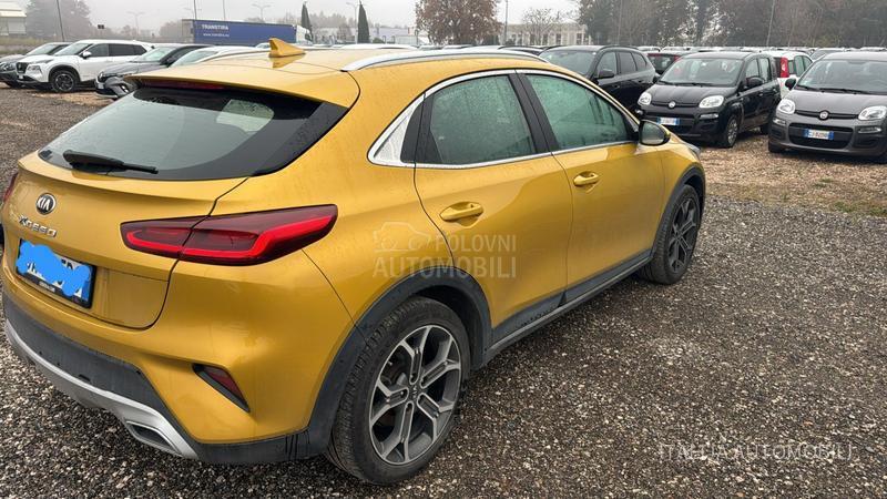 Kia XCeed 1.6CRDI NAV/LED/KAM