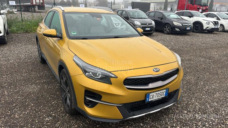 Kia XCeed 1.6CRDI NAV/LED/KAM